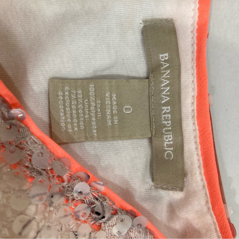 Banana Republic Ivory Pinkish and Black Sequins Peplum Bottom Flare Top - Picture 9 of 9
